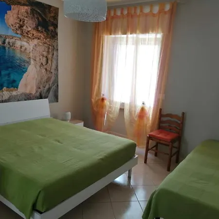 Holiday home Serenella's House *