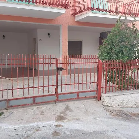 Serenella's House *